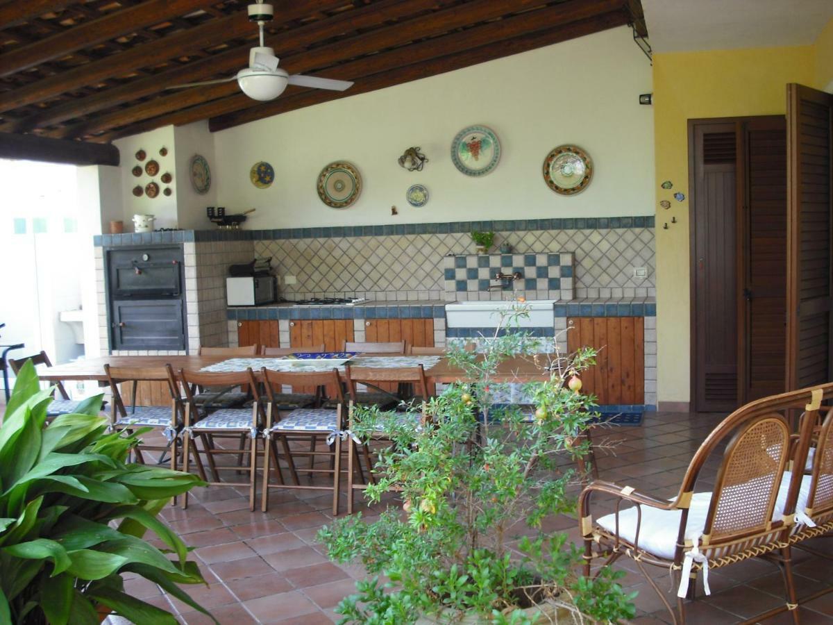 "Villa Rosa" Marina di Ragusa Eksteriør billede