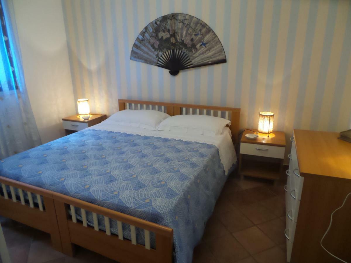 "Villa Rosa" Marina di Ragusa Eksteriør billede