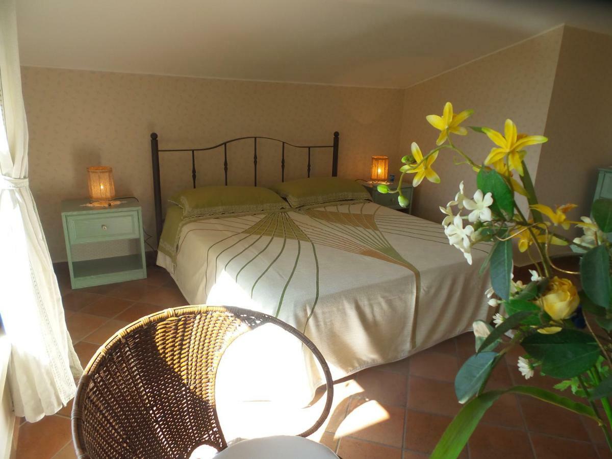 "Villa Rosa" Marina di Ragusa Eksteriør billede